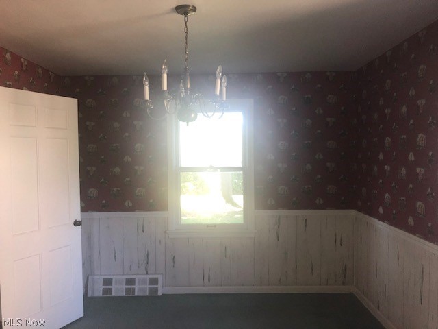 1360 Gordon Road Lyndhurst, OH 44124 - Photo 8 of 16