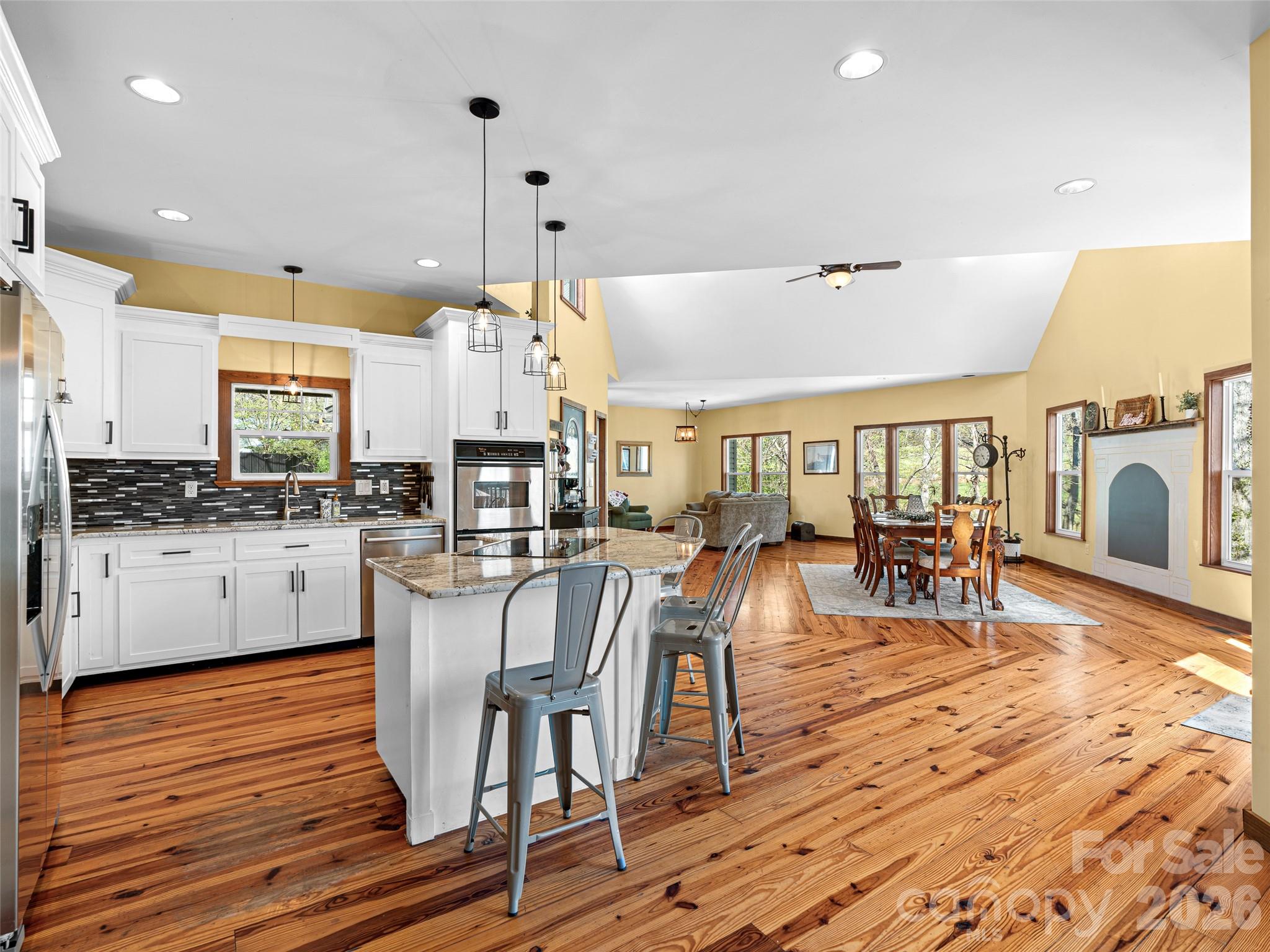6 Jackson Cove Leicester, NC 28748 - Photo 7 of 48