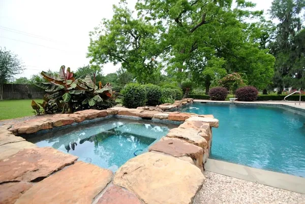 $999,900 | 33218 West Forest Court, Fulshear, TX 77441