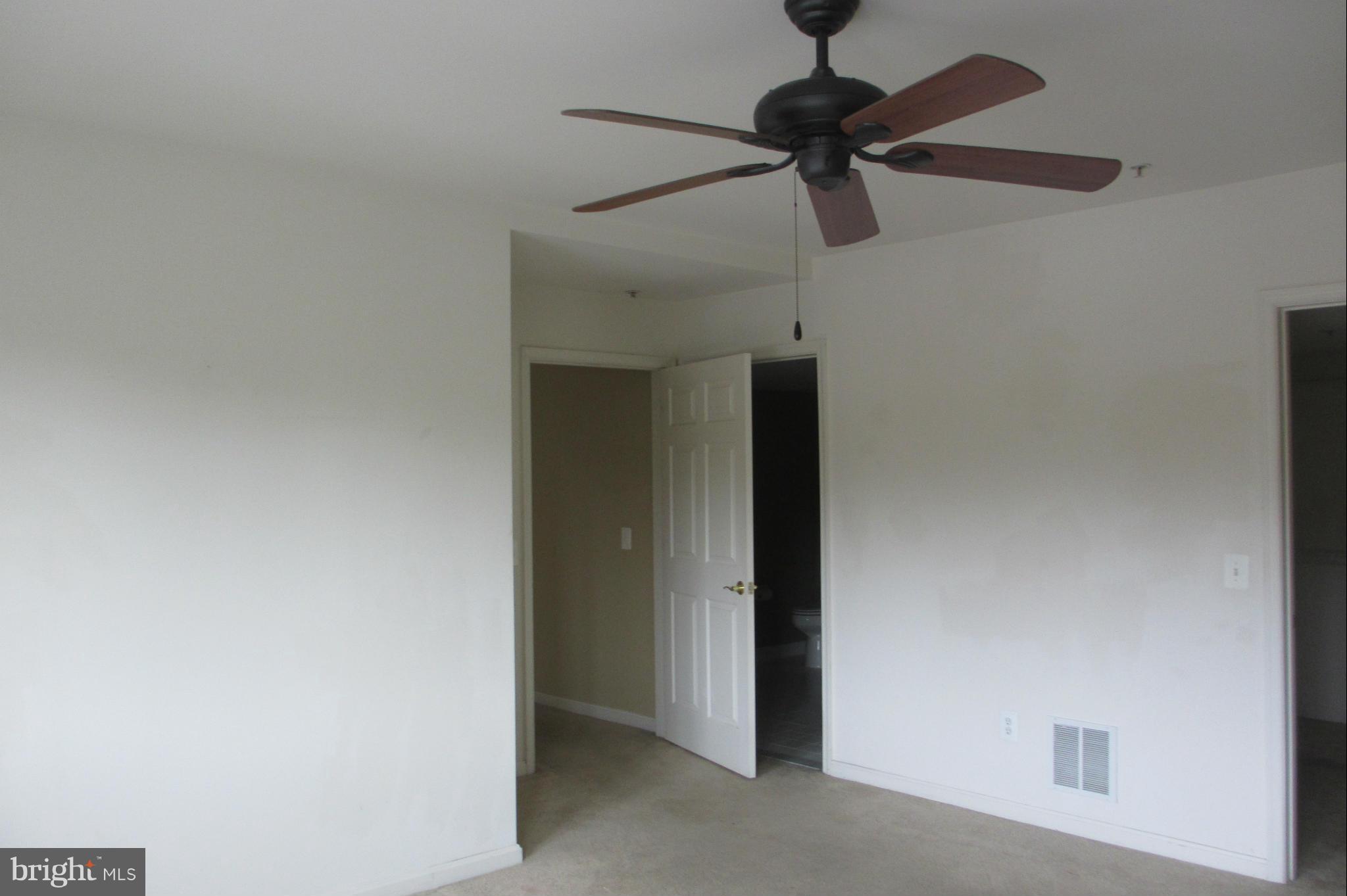 12330 Rosslare Ridge Road, Unit 301 Lutherville-Timonium, MD 21093 - Photo 11 of 15 Bedroom (Master)