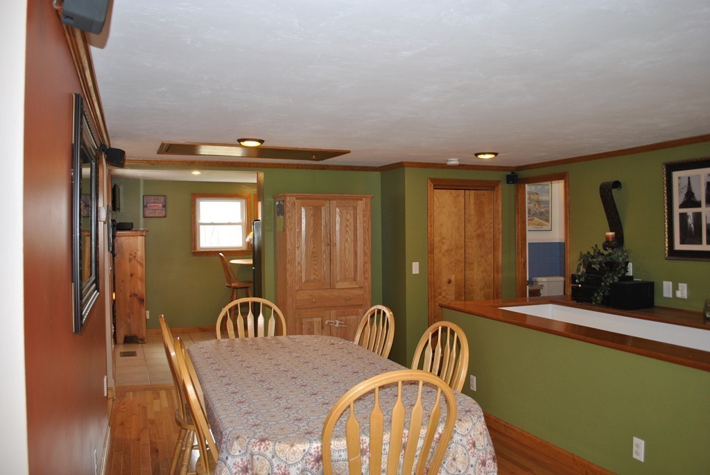 70 Holden Road Paxton, MA 01612 - Photo 11 of 30 Gallery Image 11