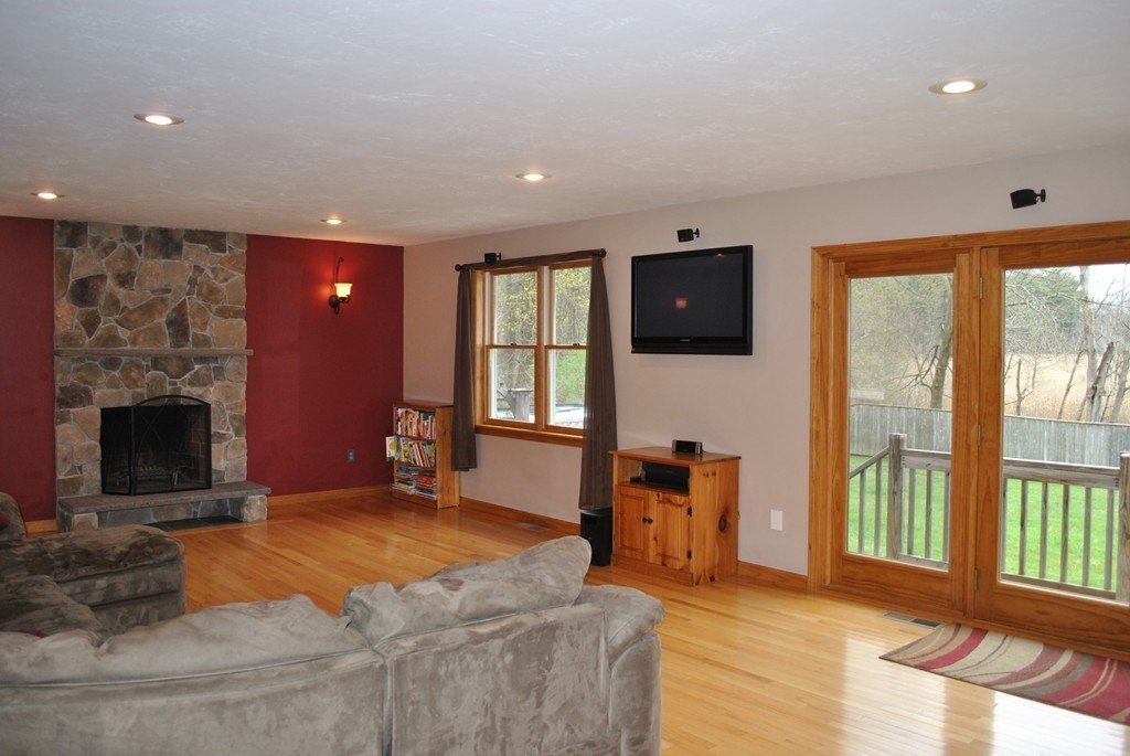 70 Holden Road Paxton, MA 01612 - Photo 4 of 30 Gallery Image 4