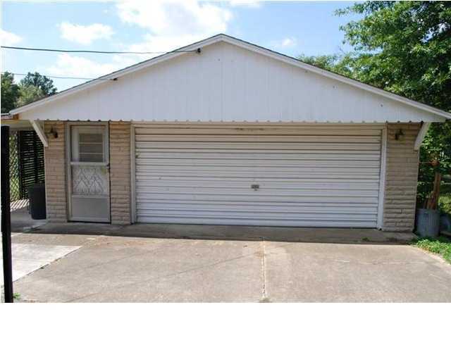 9004 Terry Road Louisville, KY 40258 - Photo 3 of 15 Additional Photo