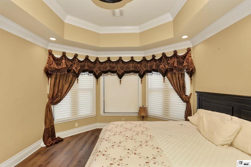 114 Apache Trail Delhi, LA 71232 - Photo 26 of 38 a view of a entryway
