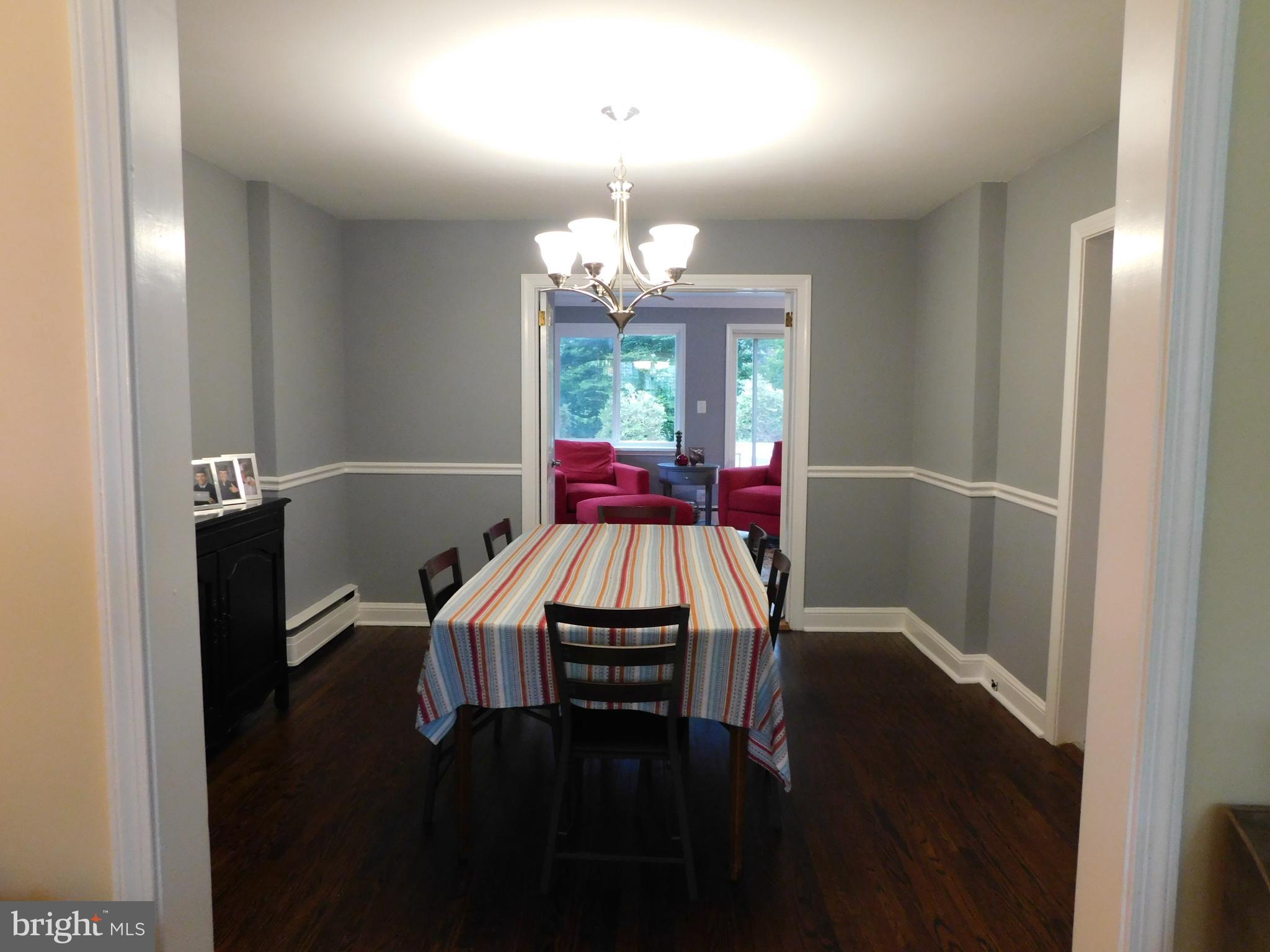 5 West Chelfield Road Glenside, PA 19038 - Photo 14 of 73 Formal Dining room w/chair rail & HdWd flr