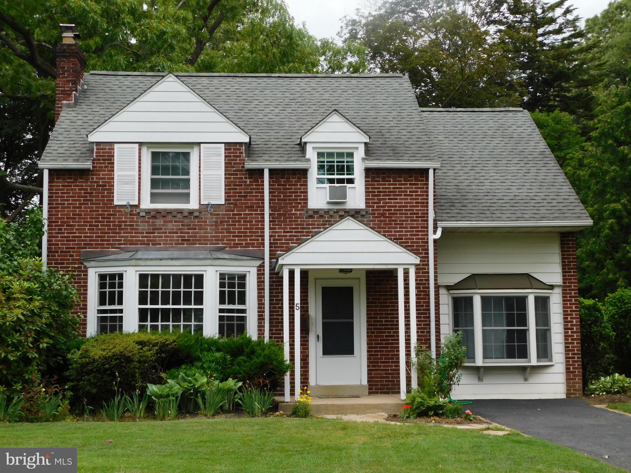 5 West Chelfield Road Glenside, PA 19038 - Photo 4 of 73 Gallery Image 4