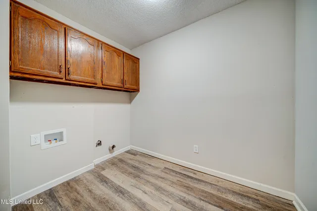 $299,999 | 177 South Fork Cove, Senatobia, MS 38668