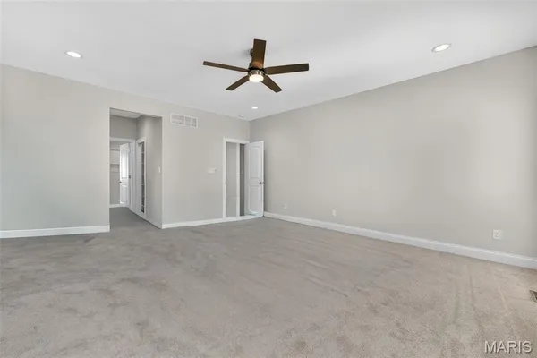 $1,300,000 | 969 Tara Court, Chesterfield, MO 63005