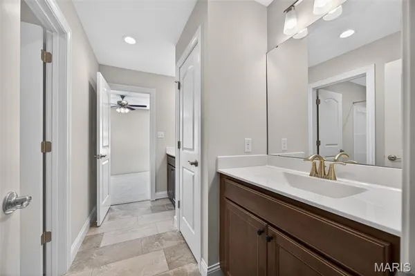 $1,300,000 | 969 Tara Court, Chesterfield, MO 63005