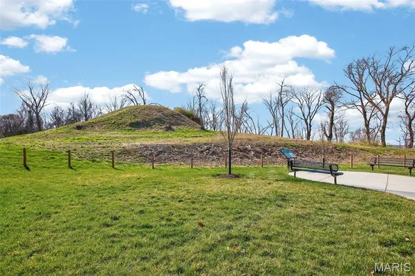 $1,300,000 | 969 Tara Court, Chesterfield, MO 63005