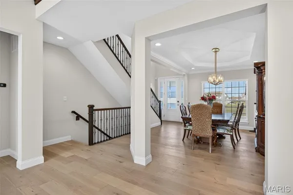 $1,300,000 | 969 Tara Court, Chesterfield, MO 63005