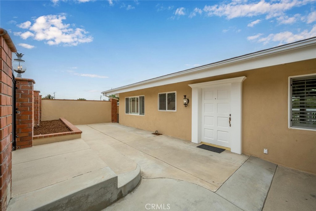 5531 Rockledge Drive Buena Park, CA 90621 - Photo 7 of 64