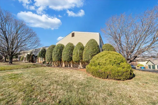 $194,000 | 1519 Wautauga Street Southwest, Unit E, Roanoke, VA 24015