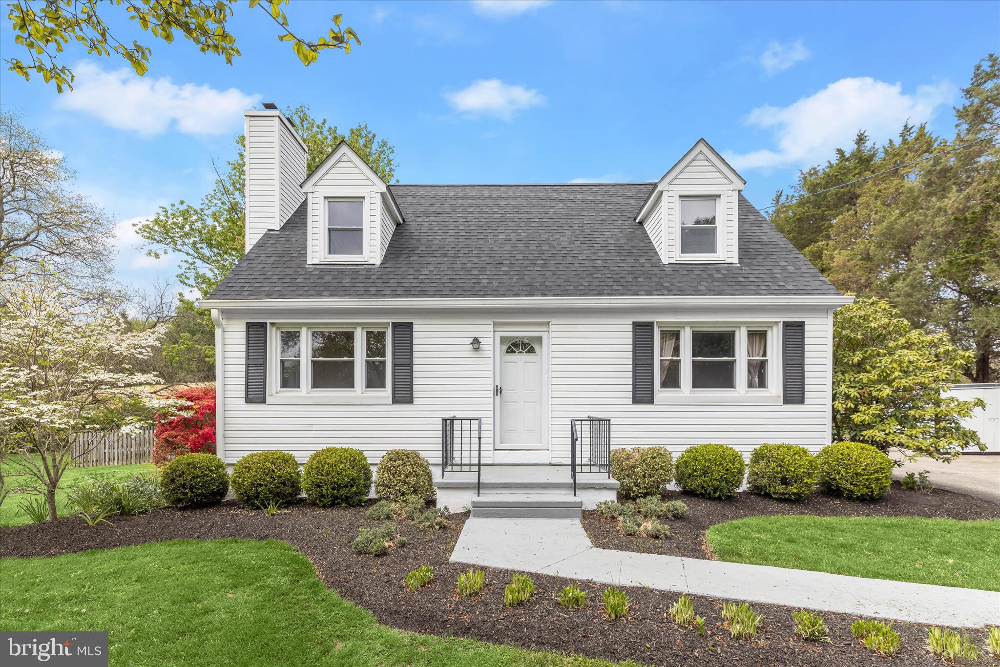 220 Everett Road Monkton, MD 21111 - Photo 2 of 36 Beautiful Homefront