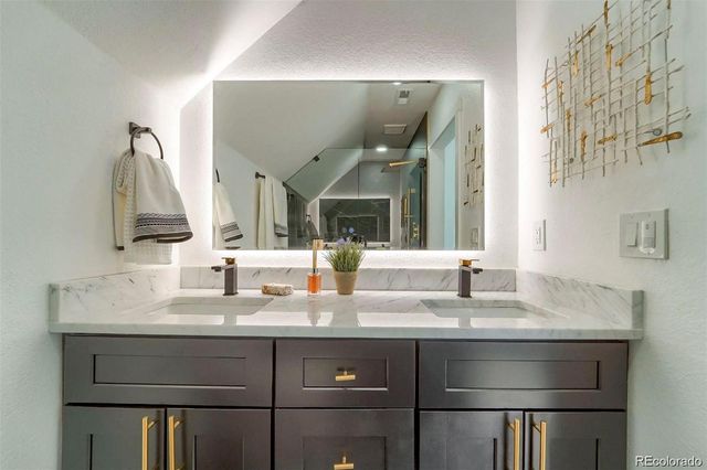 $1,060,000 | 530 University Boulevard, Unit FRONT, Denver, CO 80206