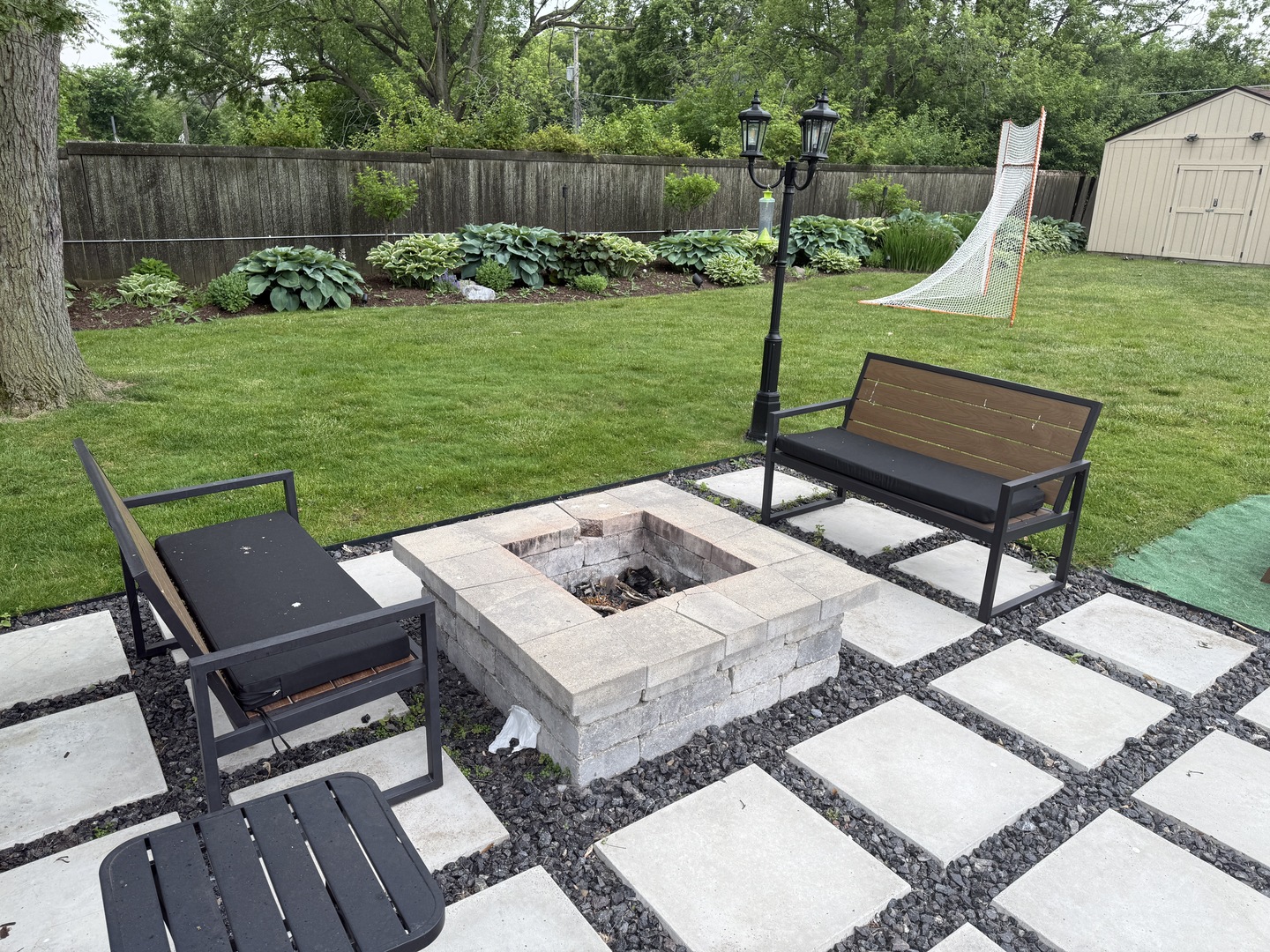 684 Pfingsten Road Northbrook, IL 60062 - Photo 9 of 33 a view of a bench in the garden