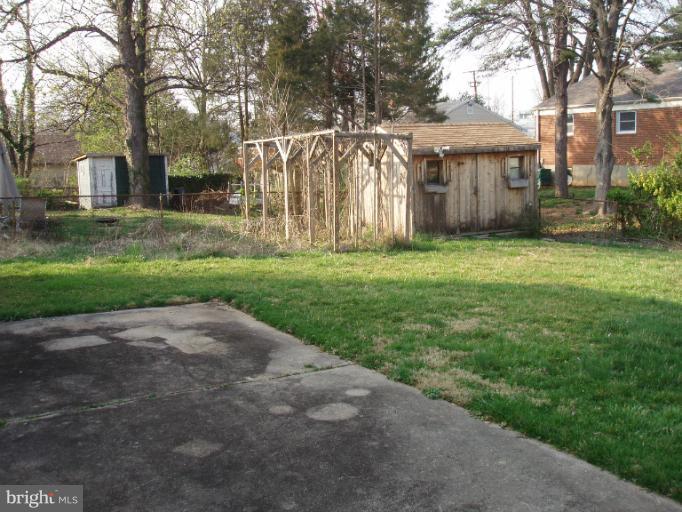 6407 Winnepeg Road Bethesda, MD 20817 - Photo 1 of 10 Exterior (Rear)