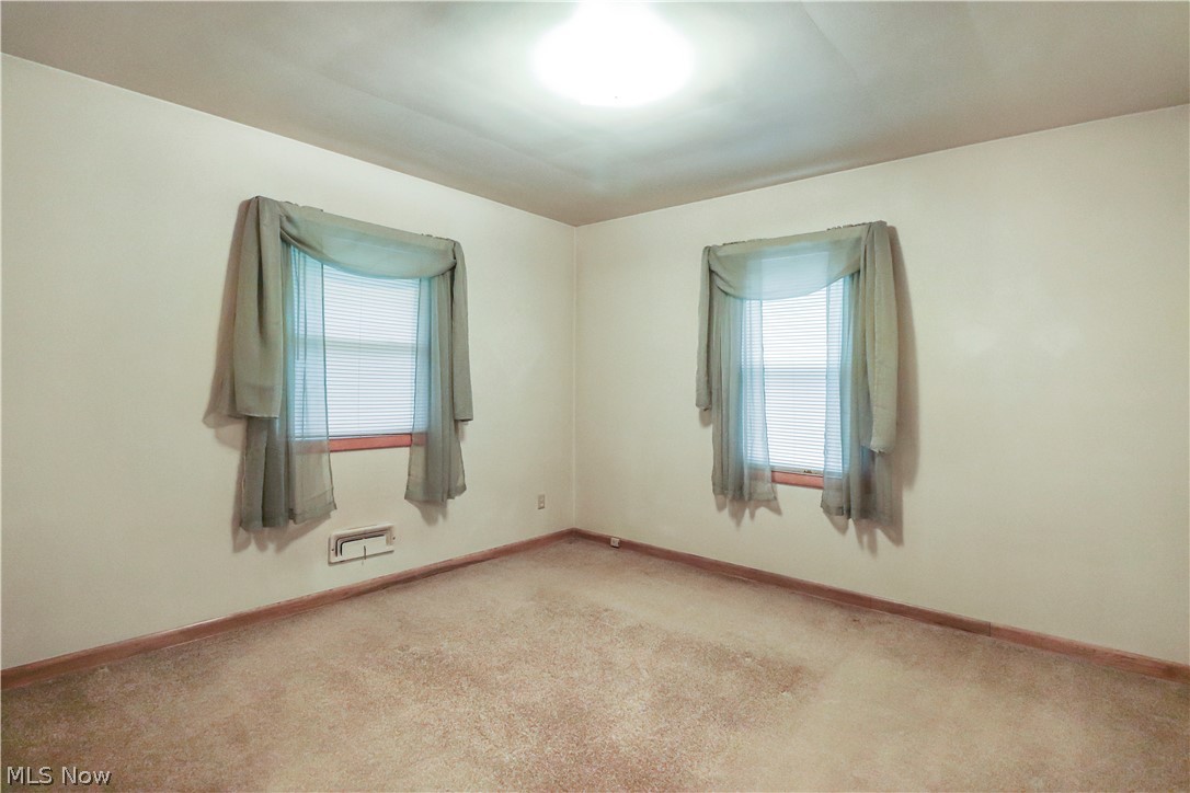 858 Pearlman Road Akron, OH 44319 - Photo 10 of 21 Gallery Image 10