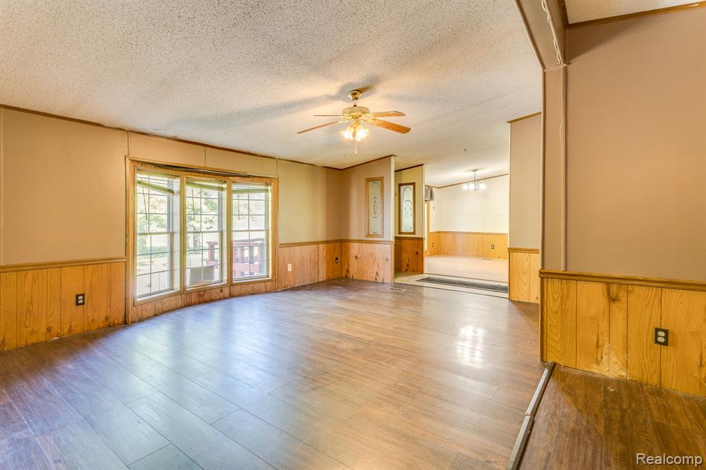 3055 Ruddock Road Avoca, MI 48006 - Photo 11 of 23