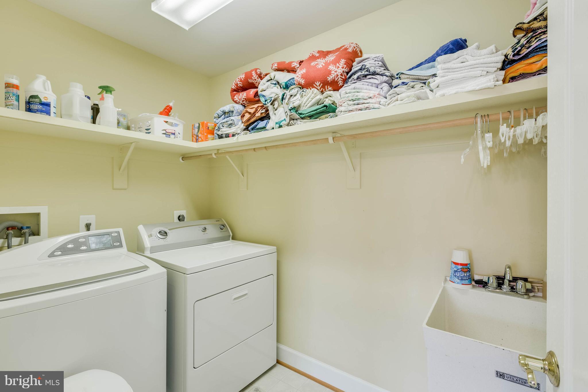 11020 Country Club Road New Market, MD 21774 - Photo 21 of 30 upstairs laundry