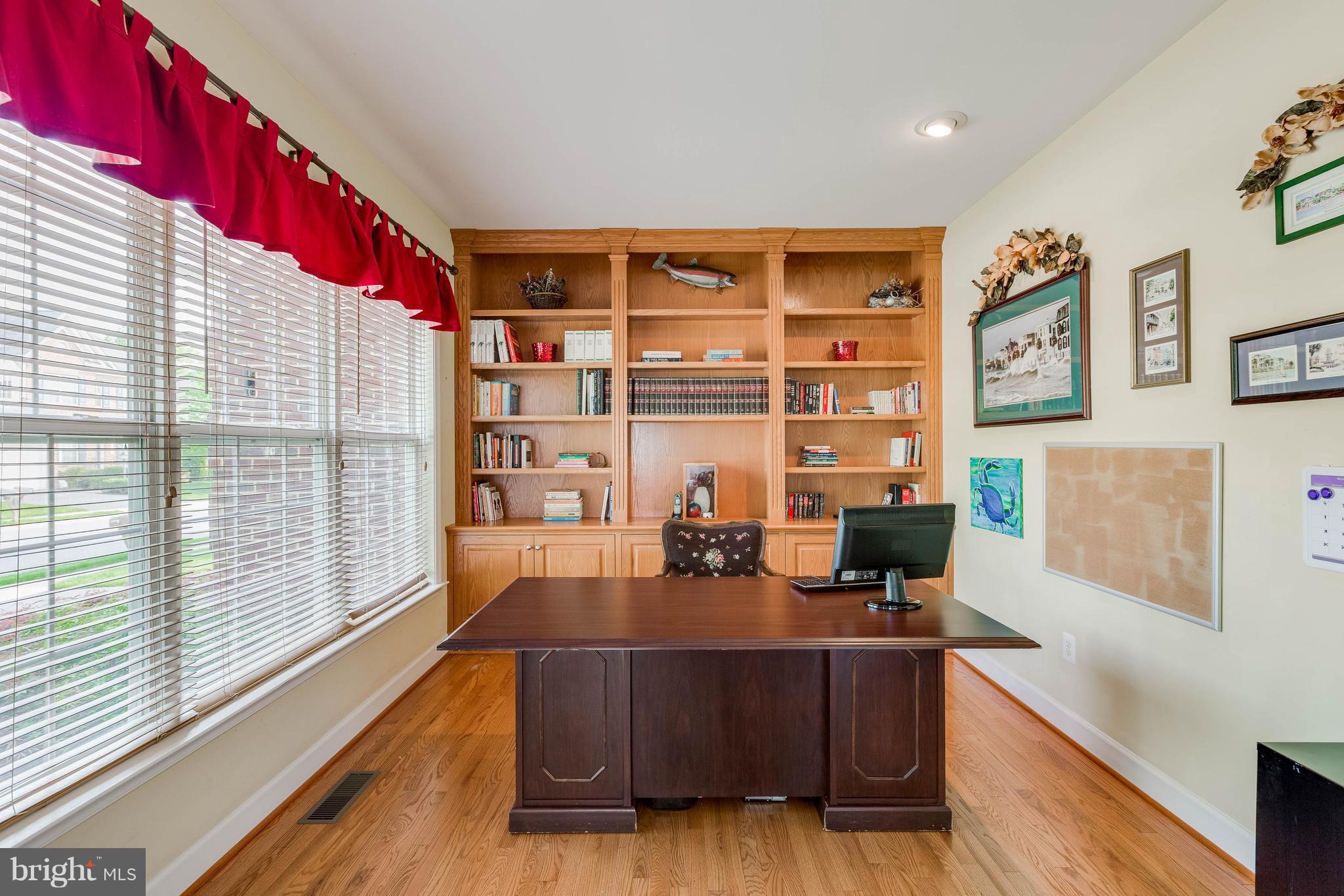 11020 Country Club Road New Market, MD 21774 - Photo 5 of 30 Office off of the foyer