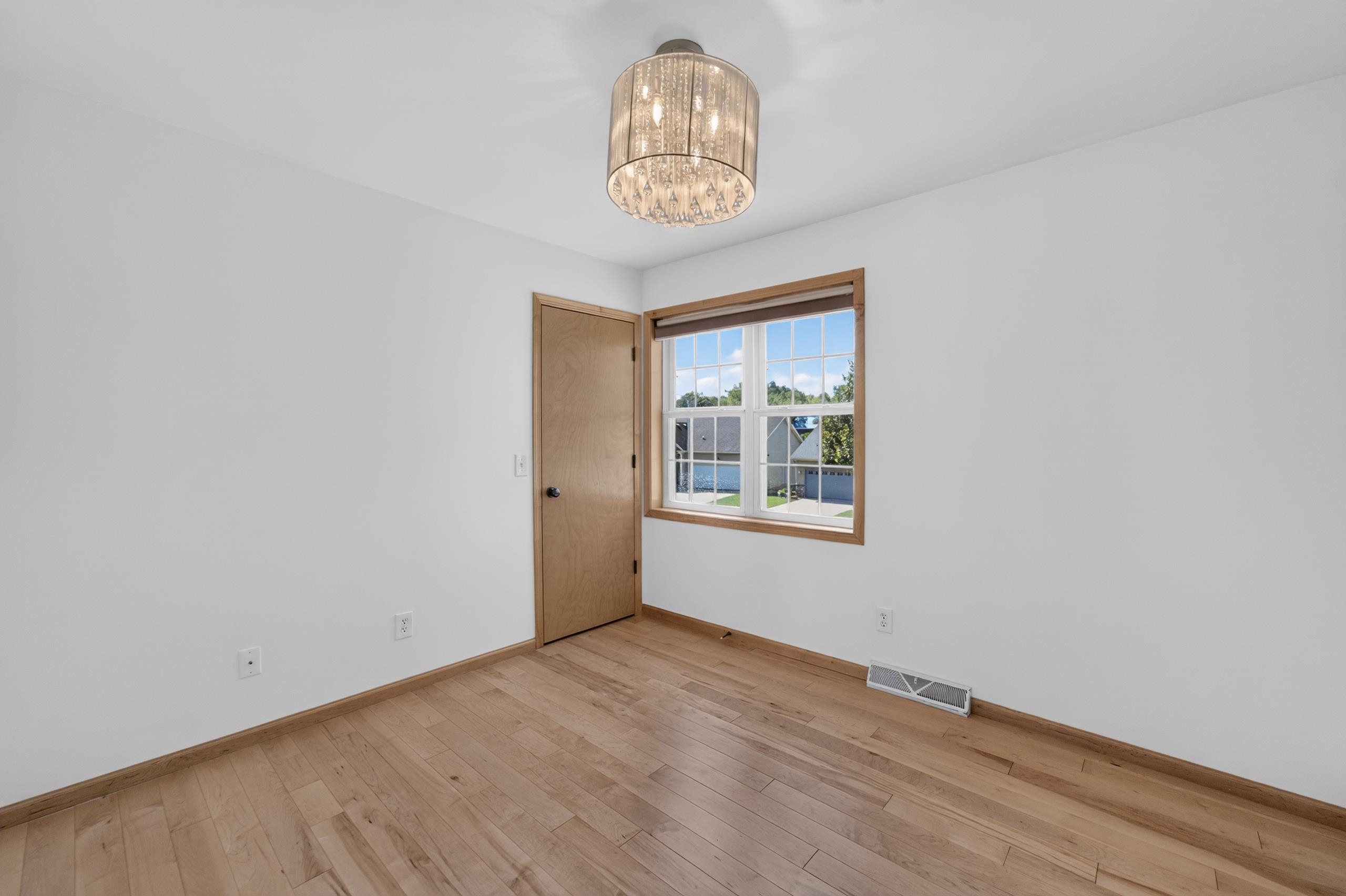 7722 Crawling Stone Road Madison, WI 53719 - Photo 18 of 38 Gallery Image 18