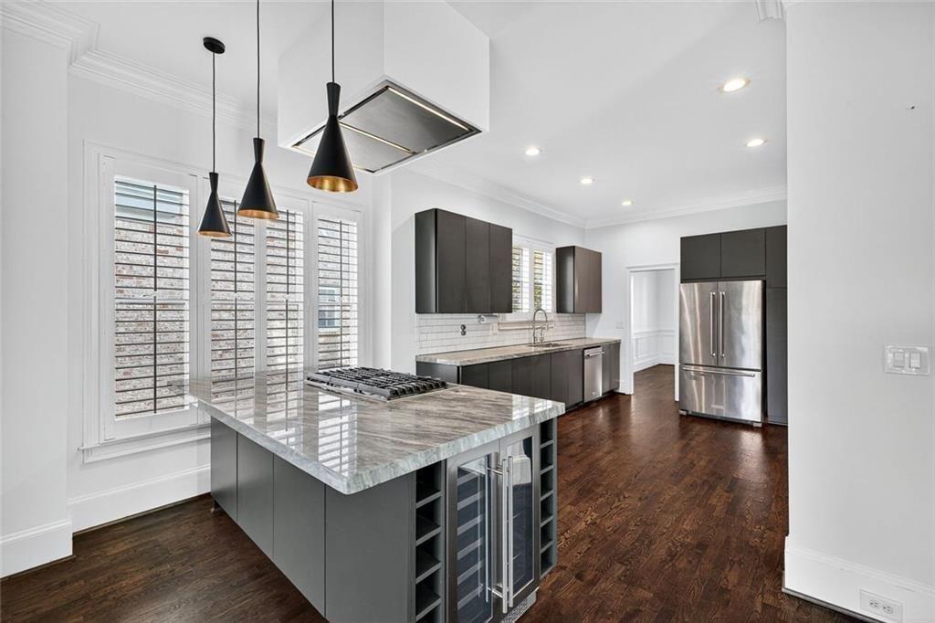 2063 Mason Mill Road Decatur, GA 30033 - Photo 10 of 44