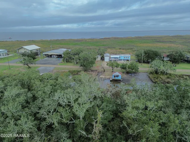 $300,000 | 3198 Highway 319, Franklin, LA 70538