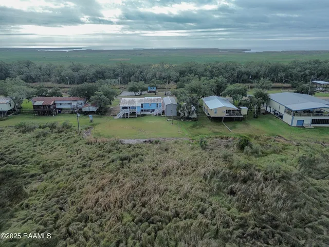 $300,000 | 3198 Highway 319, Franklin, LA 70538