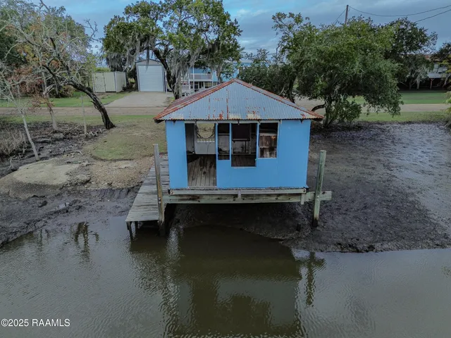 $300,000 | 3198 Highway 319, Franklin, LA 70538