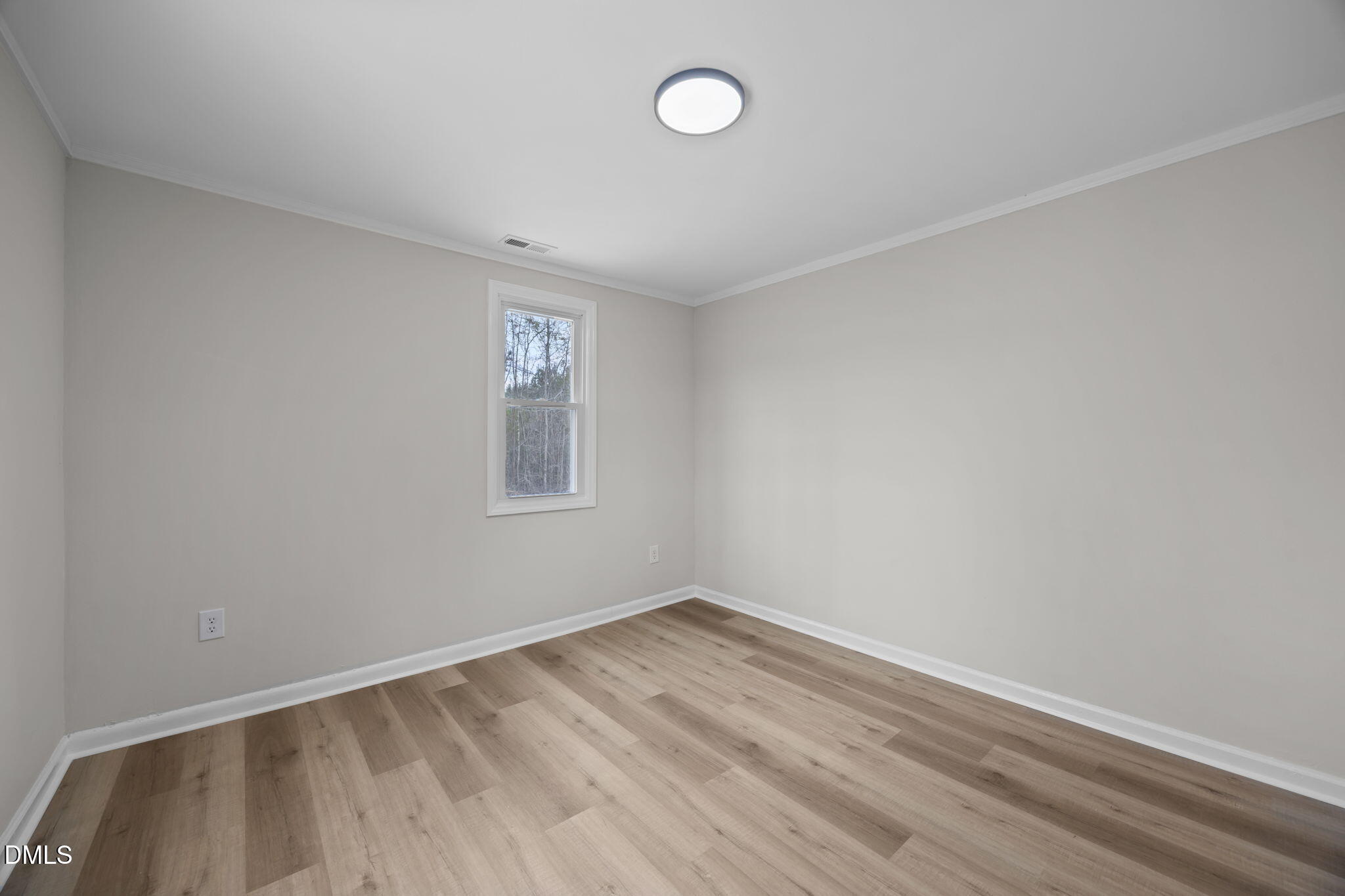 3285 Free Union Church Road Pinetown, NC 27865 - Photo 14 of 41 wooden floor in an empty room