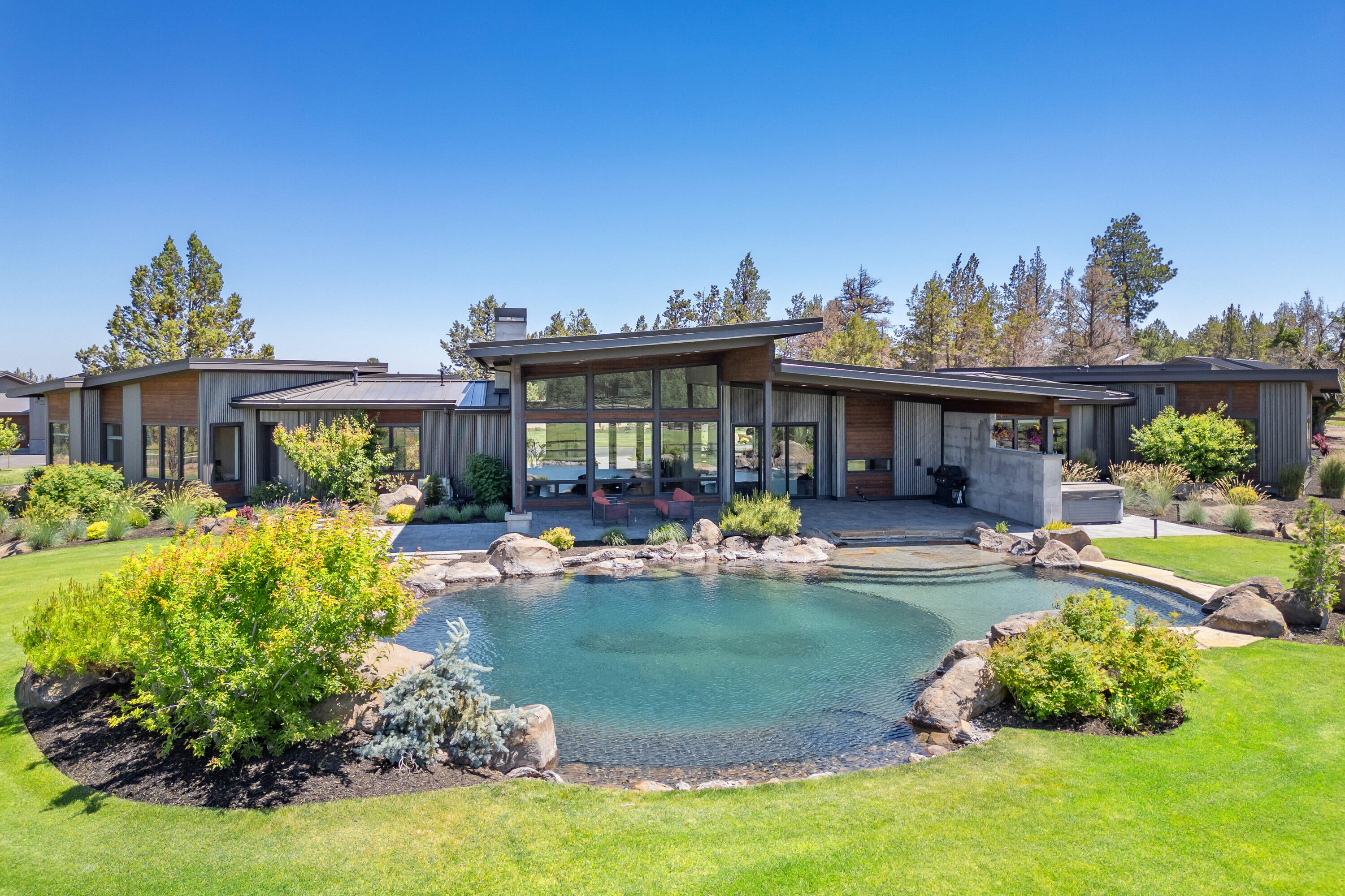 65040 Collins Road Bend, OR 97703 - Photo 1 of 57 1