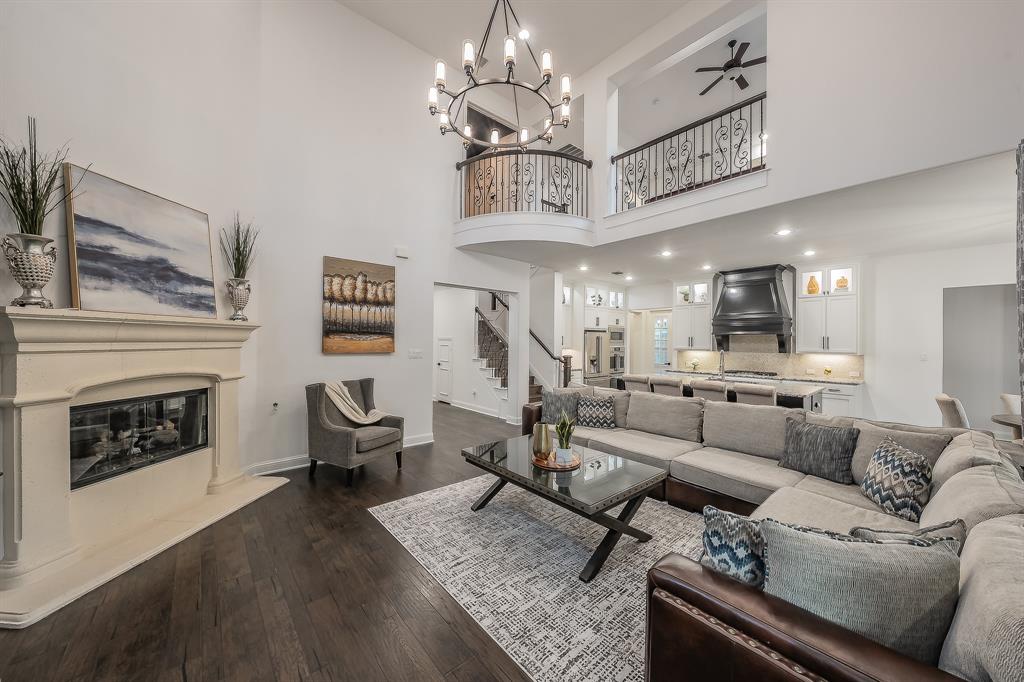 4688 Man O'War Road Carrollton, TX 75010 - Photo 11 of 40