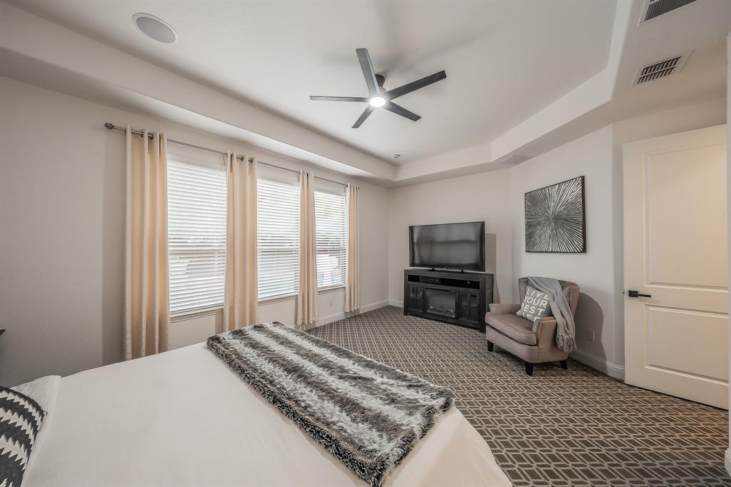 4688 Man O'War Road Carrollton, TX 75010 - Photo 20 of 40