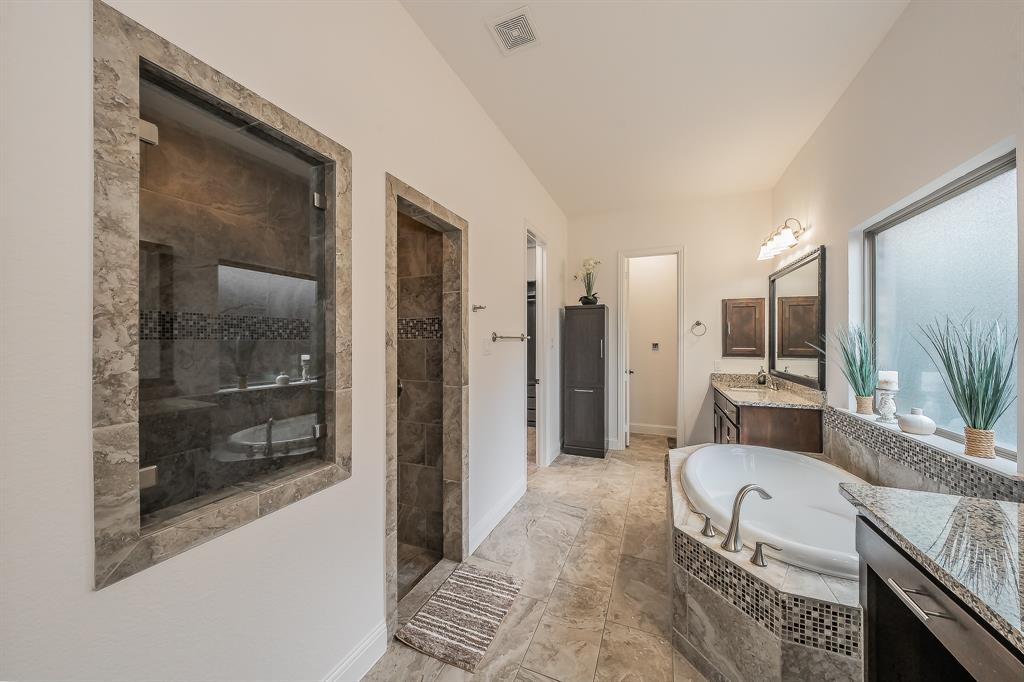 4688 Man O'War Road Carrollton, TX 75010 - Photo 21 of 40