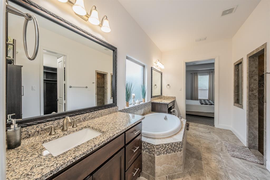 4688 Man O'War Road Carrollton, TX 75010 - Photo 22 of 40