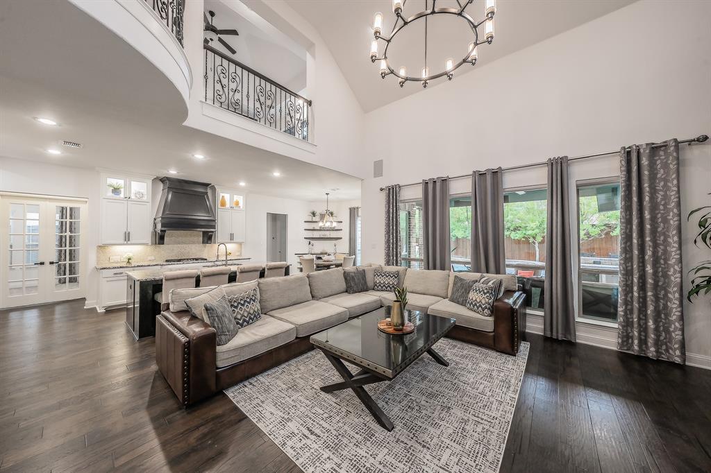 4688 Man O'War Road Carrollton, TX 75010 - Photo 10 of 40