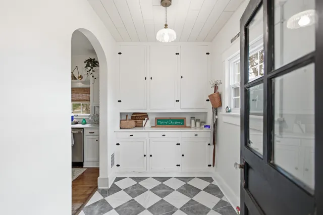 $369,900 | 913 Ovoca Road, Tullahoma, TN 37388