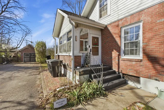 $369,900 | 913 Ovoca Road, Tullahoma, TN 37388