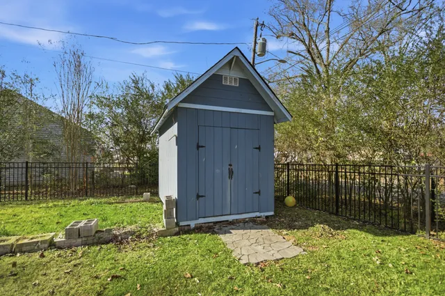 $369,900 | 913 Ovoca Road, Tullahoma, TN 37388