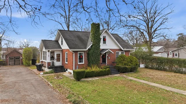 $369,900 | 913 Ovoca Road, Tullahoma, TN 37388