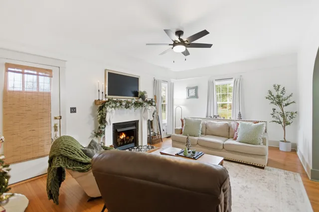 $369,900 | 913 Ovoca Road, Tullahoma, TN 37388