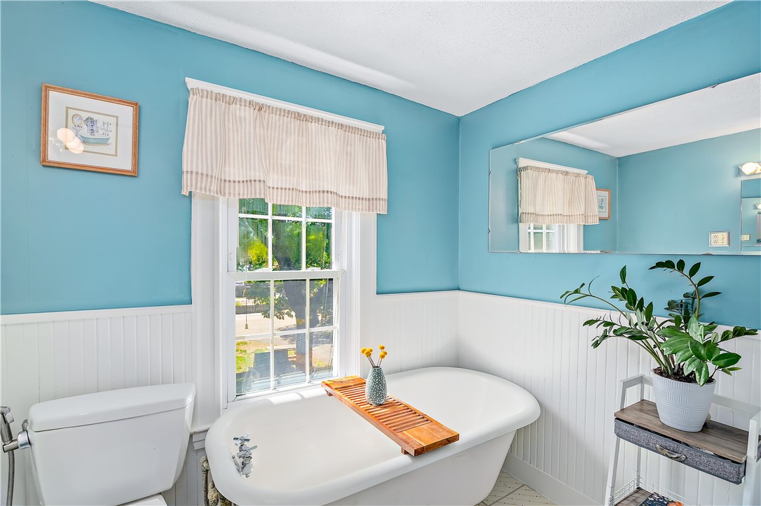195 Talcott Street Woonsocket, RI 02895 - Photo 26 of 34