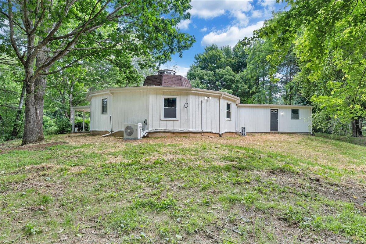 1902 Webbs Mill Road North Floyd, VA 24091 - Photo 4 of 30 a view of a house with yard and a tree
