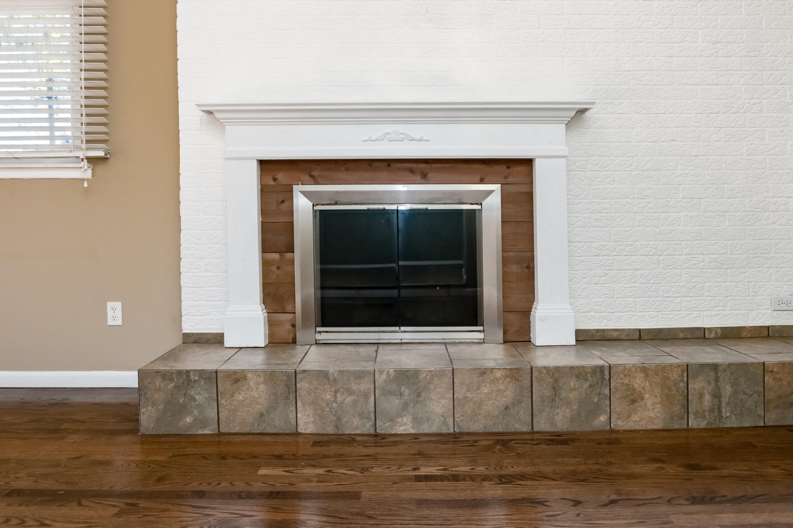 2021 Castleton Drive Troy, MI 48083 - Photo 20 of 41 new_20251010_17julia_