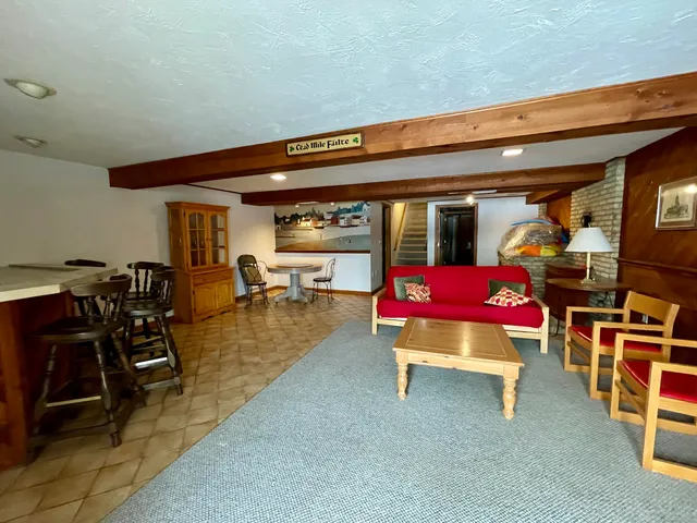 a front view of house with yard