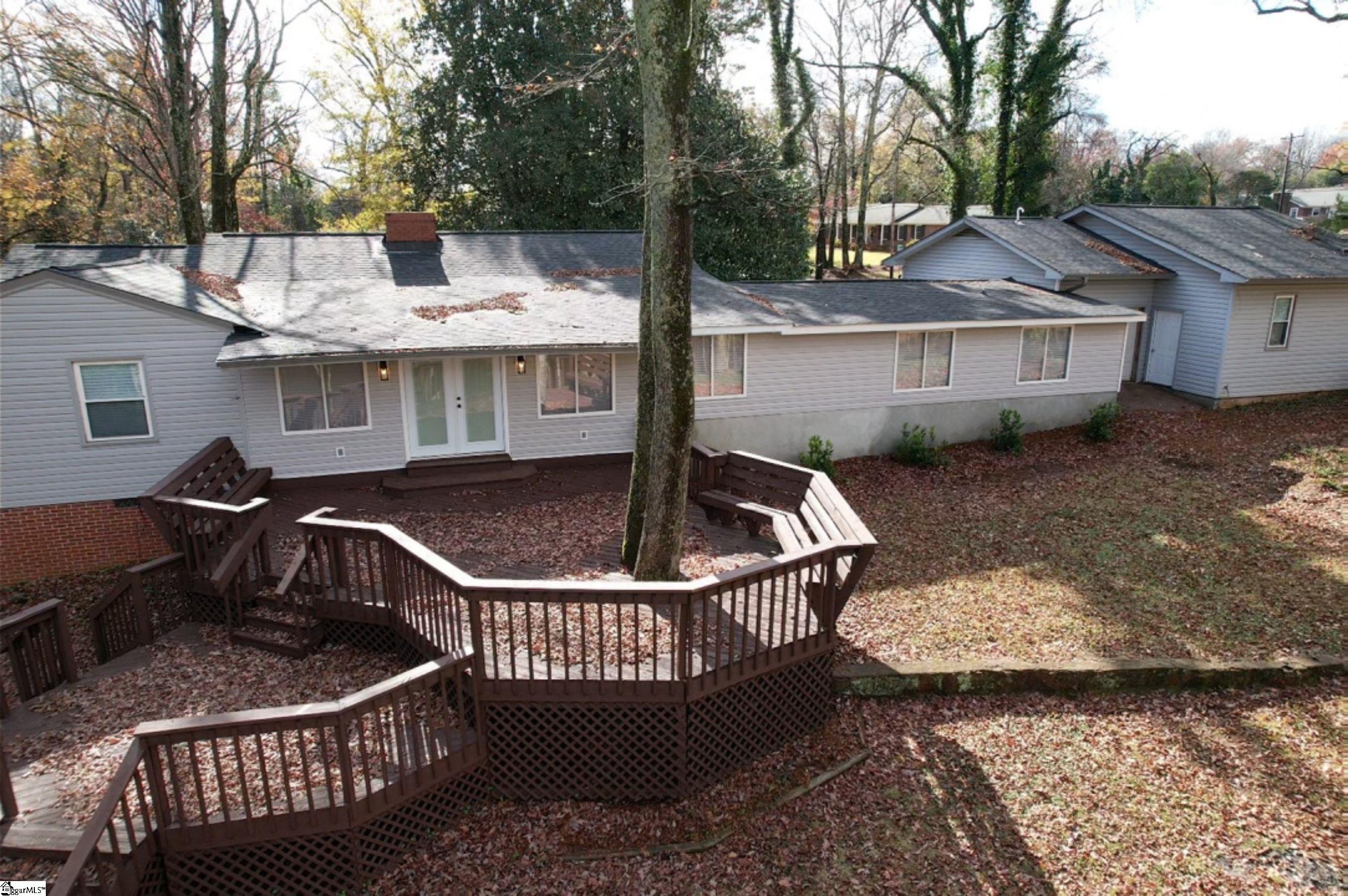 401 Ikes Road Taylors, SC 29687 - Photo 6 of 24 Gallery Image 6