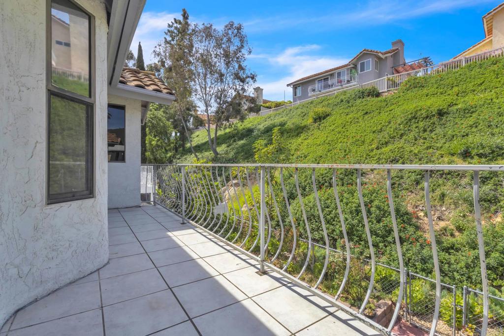 1068 Fairhill Terrace Spring Valley, CA 91977 - Photo 24 of 54