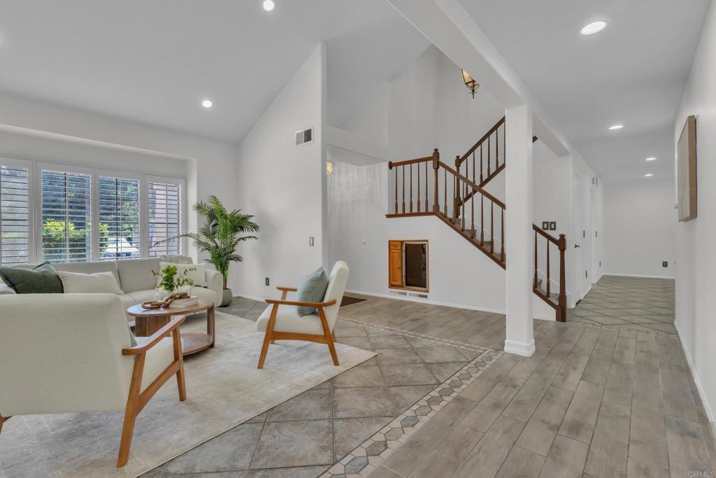 1068 Fairhill Terrace Spring Valley, CA 91977 - Photo 4 of 54