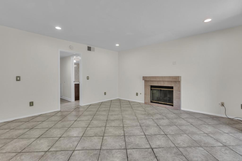 1068 Fairhill Terrace Spring Valley, CA 91977 - Photo 9 of 54